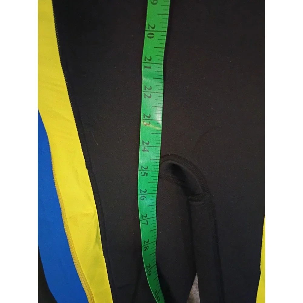 O'Neill Youth Size 8 3mm Flexible Warm Wetsuit #0447 Neoprene Knee Pads